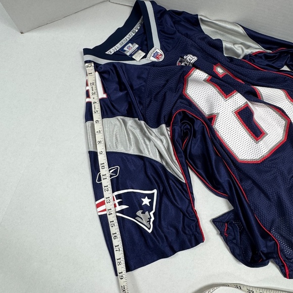 Reebook NFL Randy Moss New England Patriots Shirt - Size L. - Picture 8 of 16